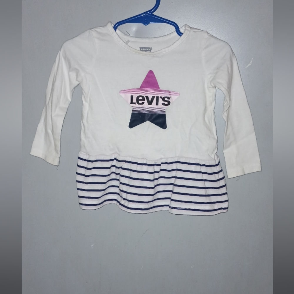 Girl Levi Brand. Size 12 Months.